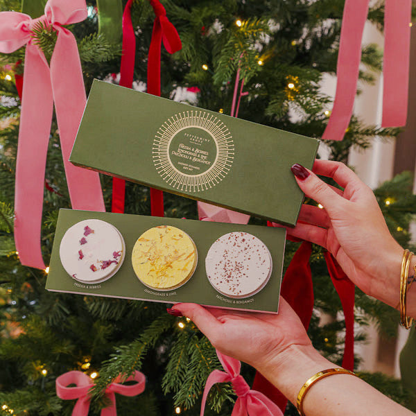 Christmas shower steamers