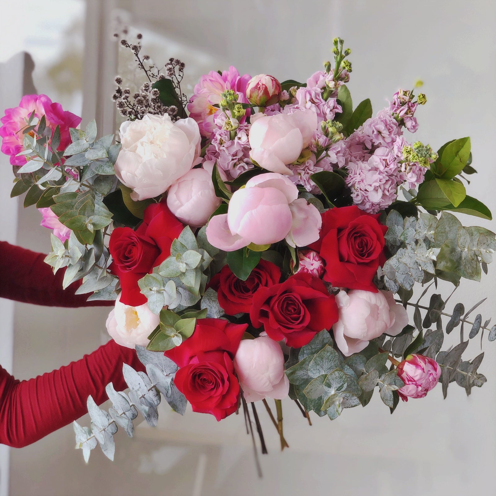 BEAUTIFUL FLOWERS ADELAIDE. ADELAIDE'S PREMIER FLORIST. ADELAIDE'S BEST FLORIST
